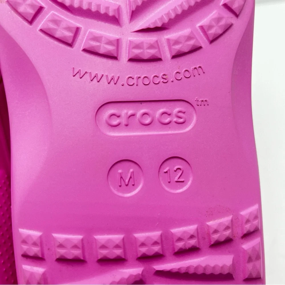 CROCS Men’s Size 12 Party Pink Sandals